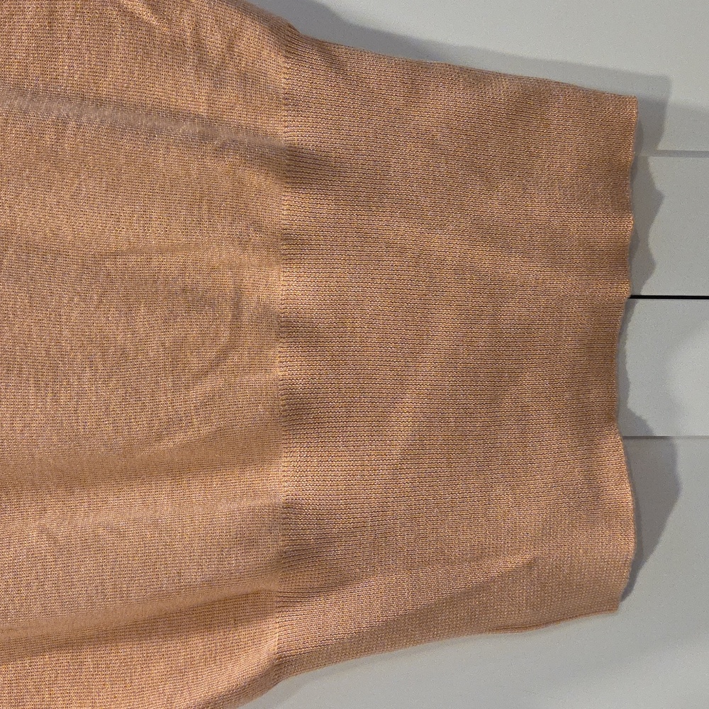Molly Bracken Premium Knit Top in Peach NWOT - Picture 6 of 10